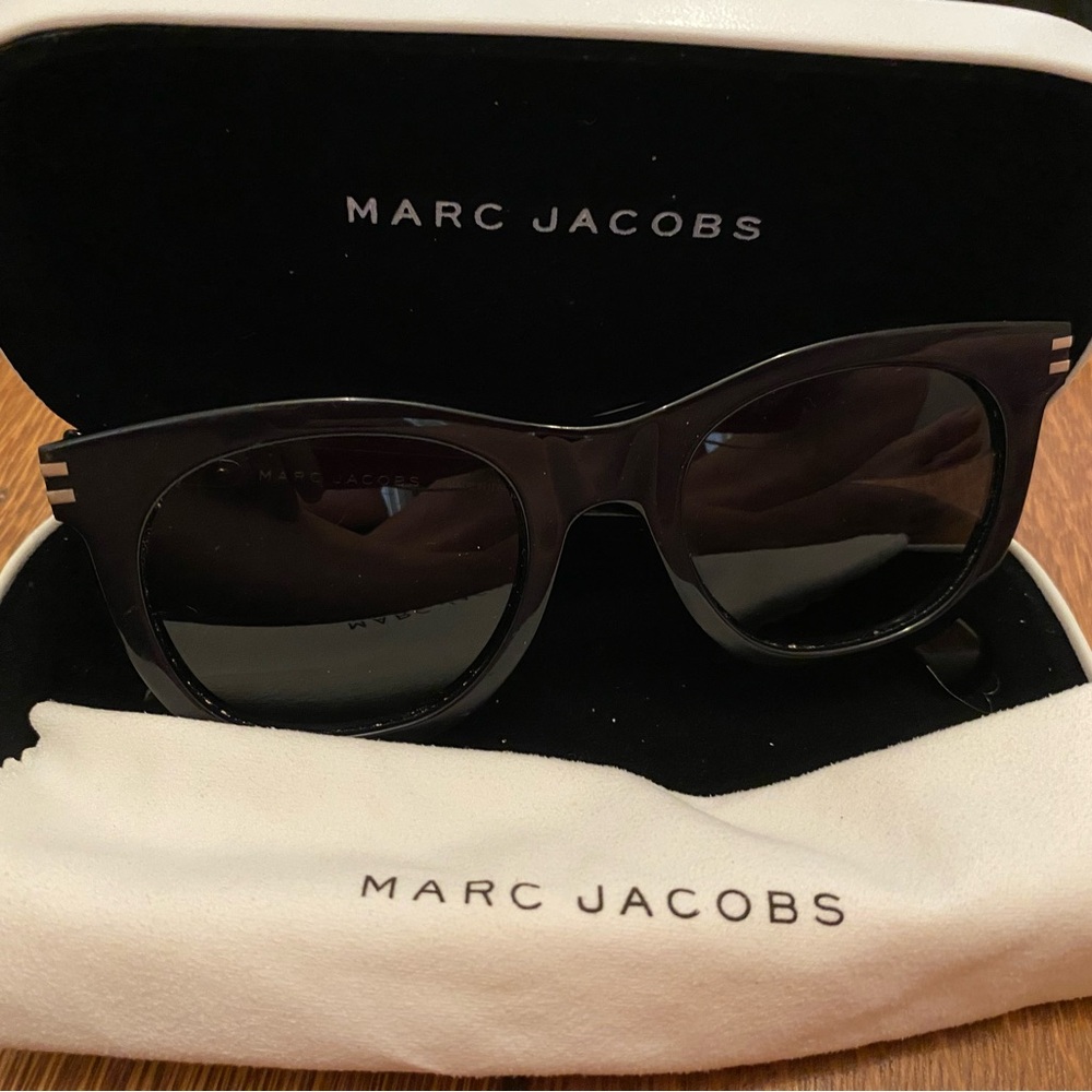 Marc Jacobs sunglasses